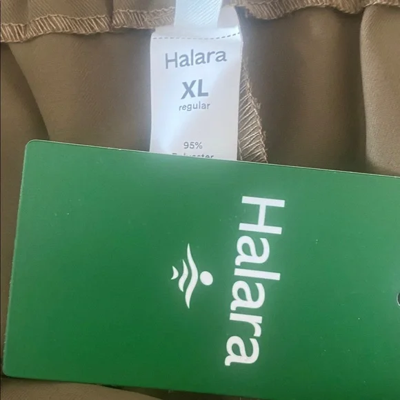 XLARGE.   HALARA SHIRRED BUTTON ZIPPER STRAIGHT LEG PANTS - Picture 9 of 9